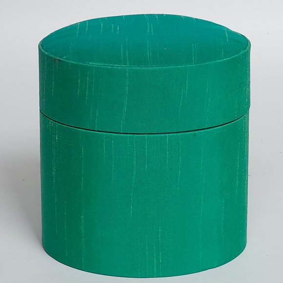 BEAUTIFUL Pier 1 Li Bien Nativity Ornament Christmas Bulb Ornament 2006 Glass - Picture 7 of 7